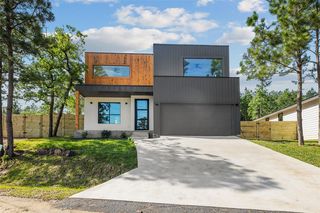 103 Kaena Ln, Bastrop, TX 78602
