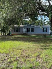 8325 N  Fairgrove Ter, Dunnellon, FL 34433