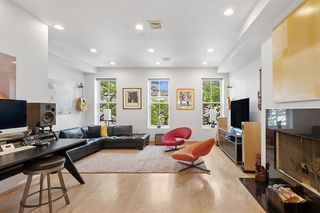 582 Pacific St #B, Brooklyn, NY 11217