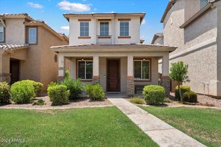 2090 S Heron Lane, Gilbert, AZ 85295