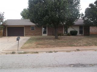 20031 Timberidge Rd, Harrah, OK 73045