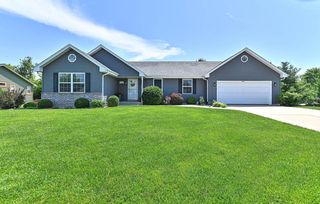 5625 Eagle Point DRIVE, Racine, WI 53406