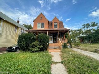 837 E  156th St, Cleveland, OH 44110
