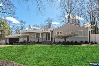 619 Sargent Rd, River Vale, NJ 07675