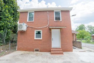 760 Cowan St #B, Macon, GA 31217
