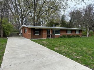41 Wolfer Dr, Amelia, OH 45102