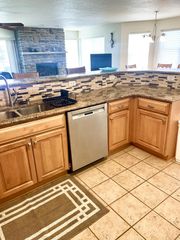 2138 Landings Ln, Delavan, WI 53115