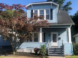 41 Holmes Court, Albany, NY 12209