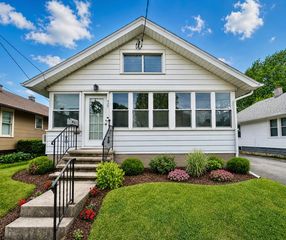 427 Jump St, Bucyrus, OH 44820