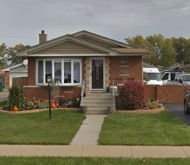 7941 McVicker Ave, Burbank, IL 60459