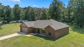 373 Prospect Rd, Dry Prong, LA 71423