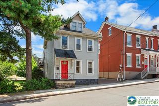 531 Carlton Ave, Bethlehem, PA 18015