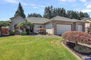 183 Cedar Bluff Cir N, Keizer, OR 97303