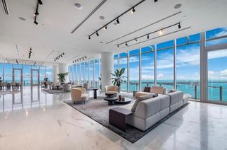 300 S  Biscayne Blvd #4509, Miami, FL 33131