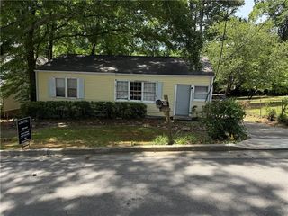 2648 Hickory Hill Drive SE, Smyrna, GA 30080