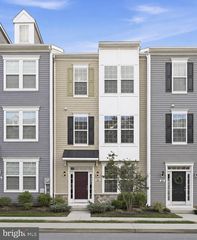304 Spring Bank Way, Frederick, MD 21701
