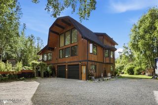 3220 N  Engstrom Rd, Wasilla, AK 99654