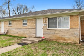 202 S  Kenmore Rd #202, Indianapolis, IN 46219