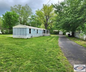 70 Highway 140 E, Puryear, TN 38251