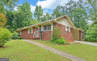 275 Sherwood St, Toccoa, GA 30577
