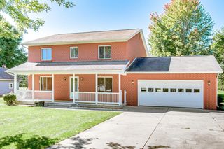 1213 Westwood Dr, Goshen, IN 46526