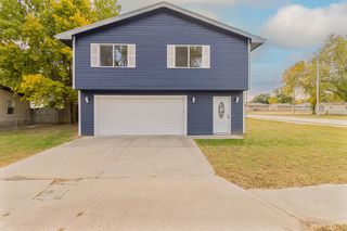 1501 Avenue O, Carter Lake, IA 51510