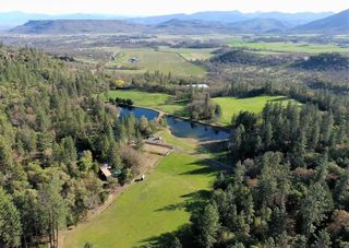 1065 McDonough Rd, Gold Hill, OR 97525