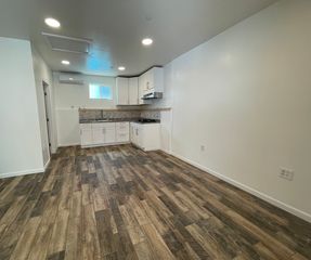 321 Dochan Cir, Montebello, CA 90640