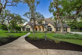164 Lone Wolf Ct, Dripping Springs, TX 78620