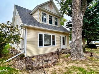 404 Putnam St, Turtle Lake, ND 58575