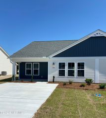 605 Villa Cove, Newport, NC 28570