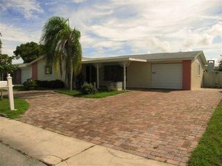 3252 Brookfield Dr, Holiday, FL 34691