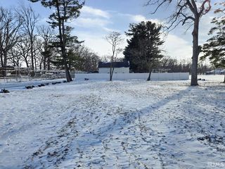 1615 Mitchell Dr, Rochester, IN 46975