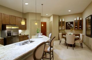 2001 S  Voss Rd #101, Houston, TX 77057