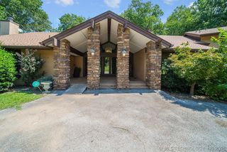 3116 E  71st St, Tulsa, OK 74136