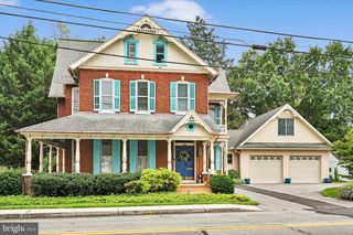 406 W  Bainbridge St, Elizabethtown, PA 17022