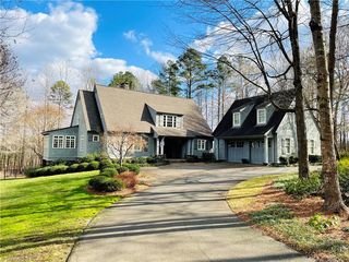 110 Acacia Cir, Lexington, NC 27292