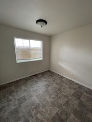 412 Cribbon Ave, Cheyenne, WY 82007