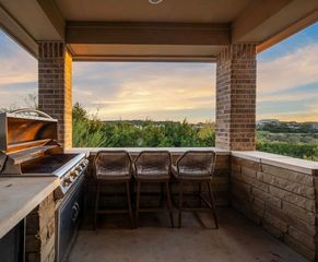 21824 Rock Wren Rd, Spicewood, TX 78669