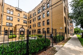 1734 E  72nd St #103, Chicago, IL 60649