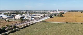 19151 Woodland Rd, Spring Hill, KS 66083