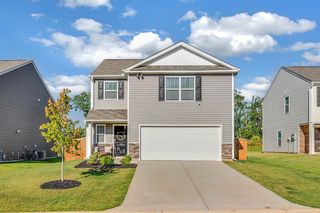 4723 Masterson Ln, Boiling Springs, SC 29316