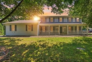 3378 Hummingbird Ln, Sharpsville, PA 16150