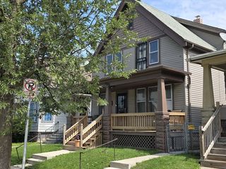 3566 N 11th STREET, Milwaukee, WI 53206