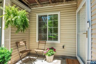 31 Sage Ct, Bedminster, NJ 07921