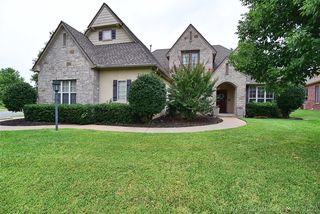 8142 S  68th East Ave, Tulsa, OK 74133