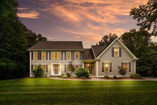 19 Spartan Drive, Bedford, NH 03110