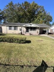 721 Hoss Rd, Charleston, SC 29414