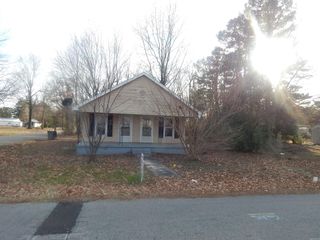 W, Paragould, AR 72450