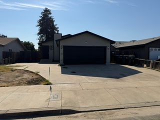 819 Belmont St, Tulare, CA 93274